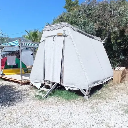 Sunsea Karaoz - Sulo Campsite